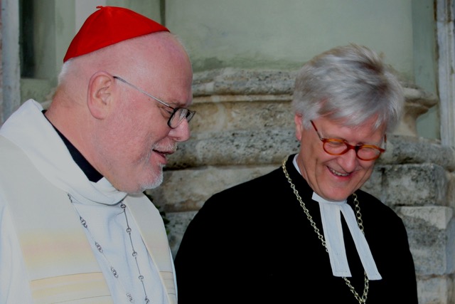 Nach der Vesper: Erzbischof Reinhard Kardinal Marx, Landesbischof Heinrich Bedford-Strohm